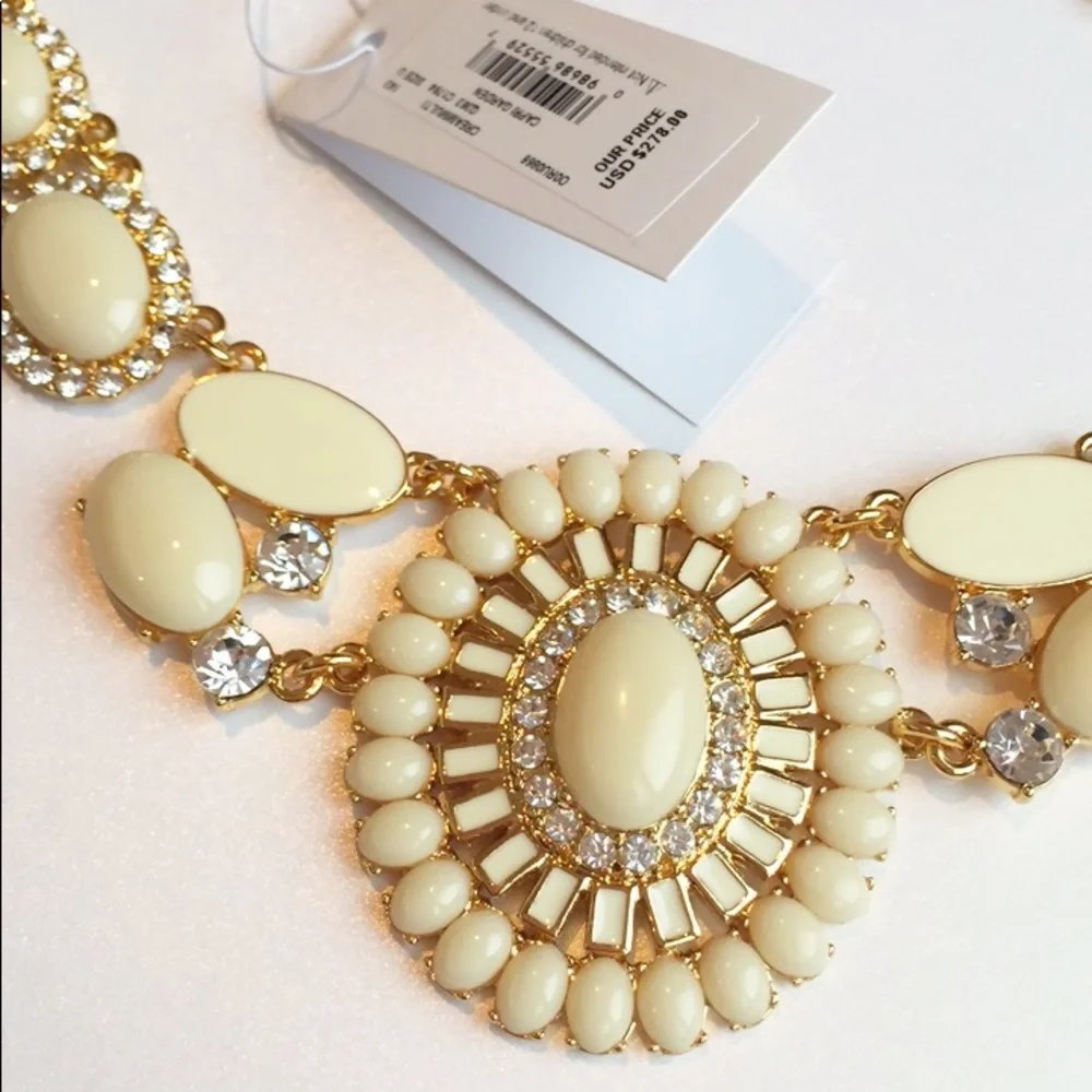 Host Pick Kate ♠️ Capri Garden Statement Necklace
